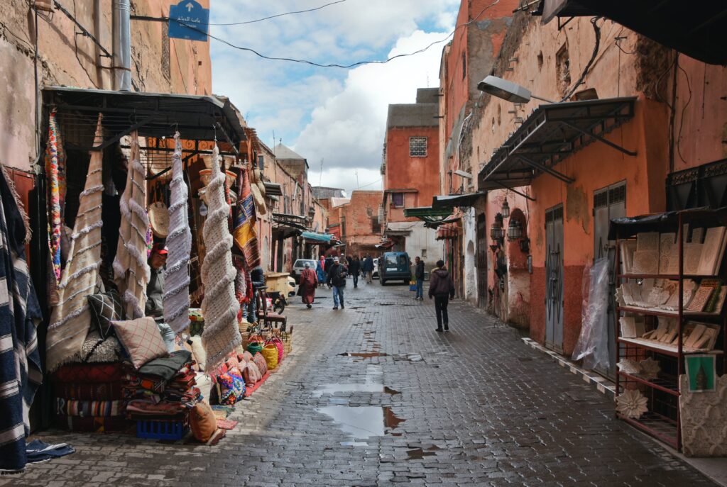 Marrakesz - poznaj magiczną medynę i odkryj niezwykłe zakamarki miasta